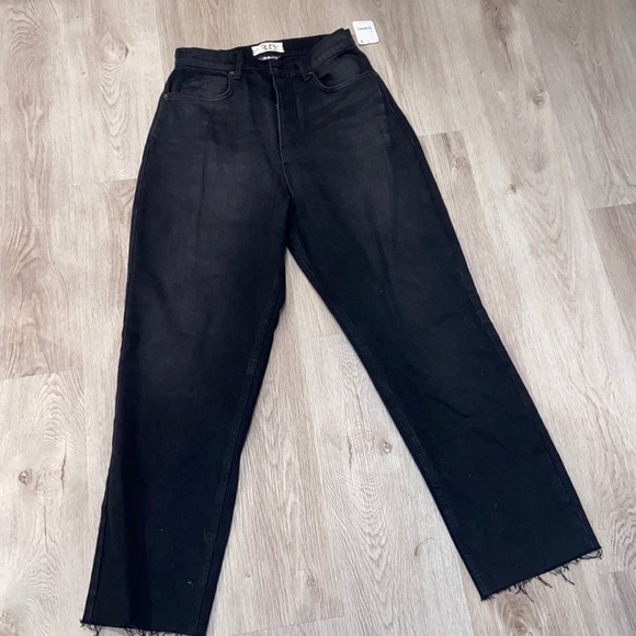 NWT We The Free Crvy Black Button Fly Jeans - Picture 1 of 4
